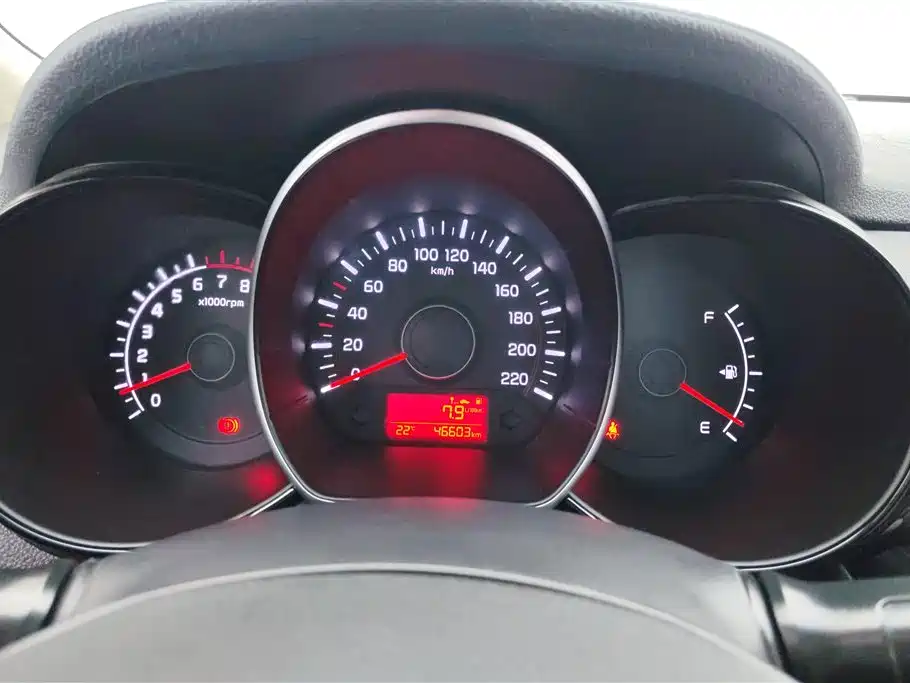 Kia K2 2015 Sedan 1.4L MT GLS фото 14