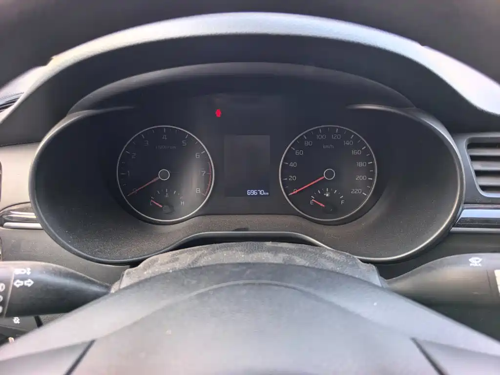 Kia K2 2018 2017 Sedan 1.4L MT GLS