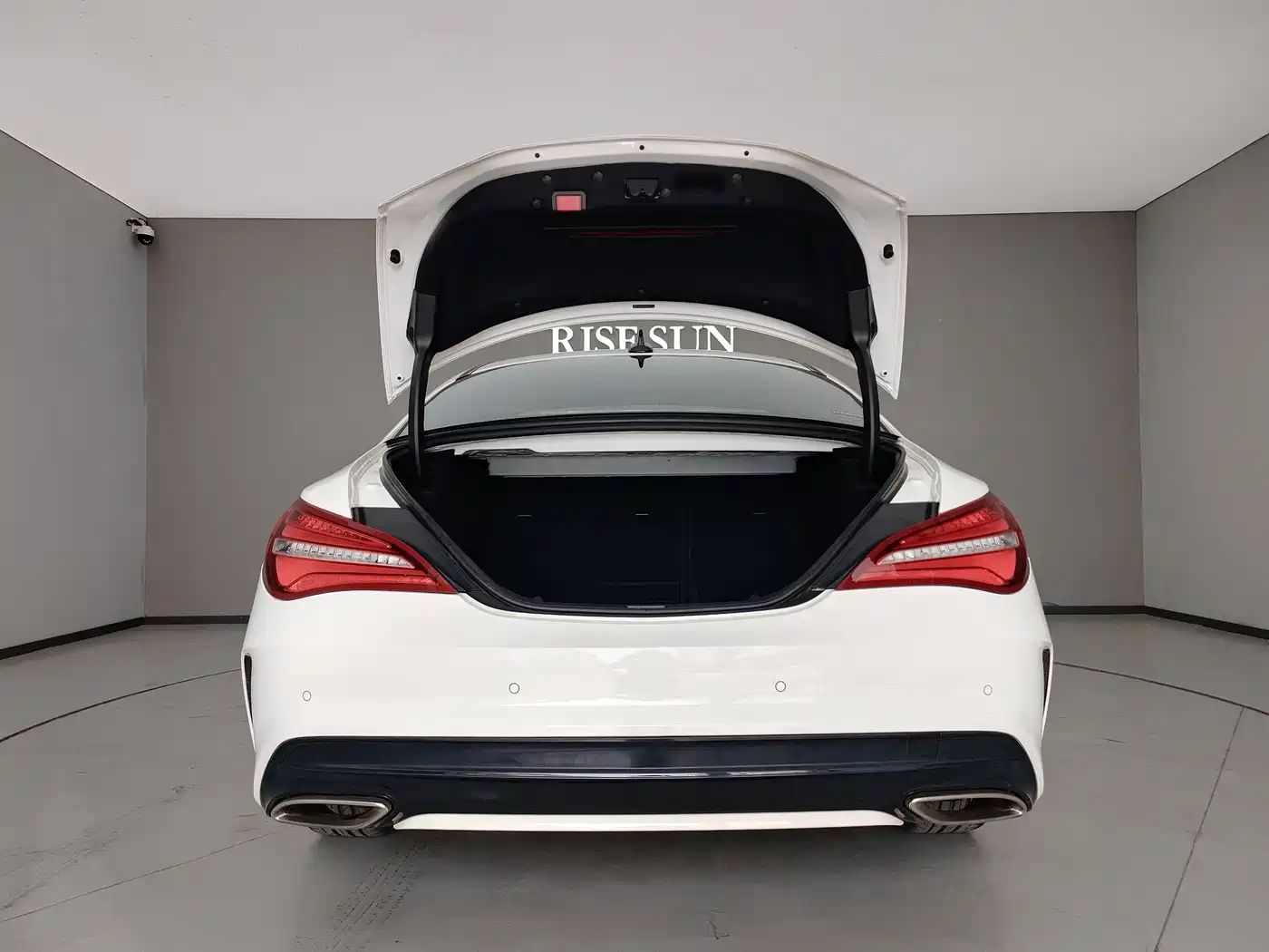 Mercedes-Benz CLA (Import) 2018 CLA 200 Fashion Edition фото 5