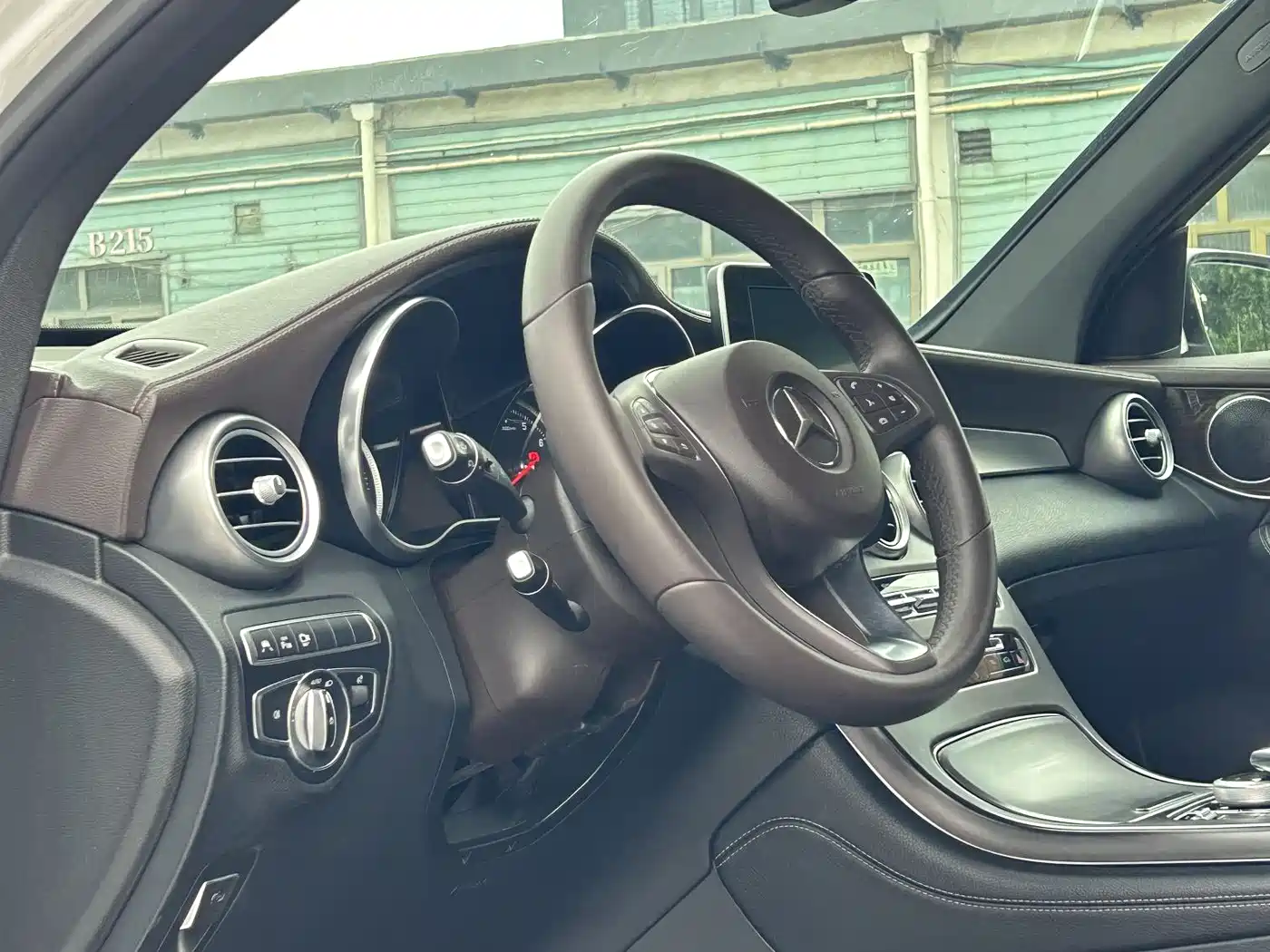 Mercedes-Benz GLC 2019 Facelift GLC 260 L 4MATIC Luxury фото 6