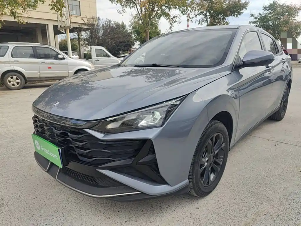 Dongfeng Aeolus Yixuan 2025 — пригон из Китая
