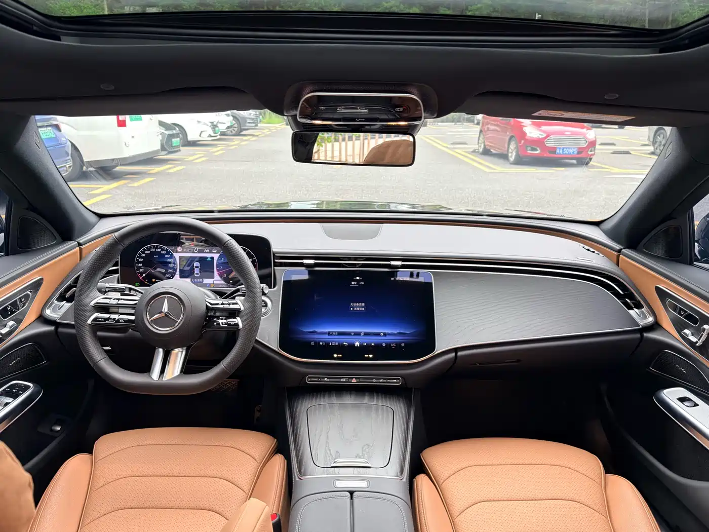 Mercedes-Benz E-Class 2024 E 300 L Fashion Sport фото 10