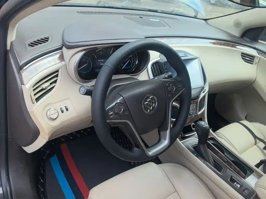 Buick LaCrosse 2013 2.4L SIDI Leading Comfort фото 10