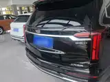 Photo 6 - Cadillac XT6