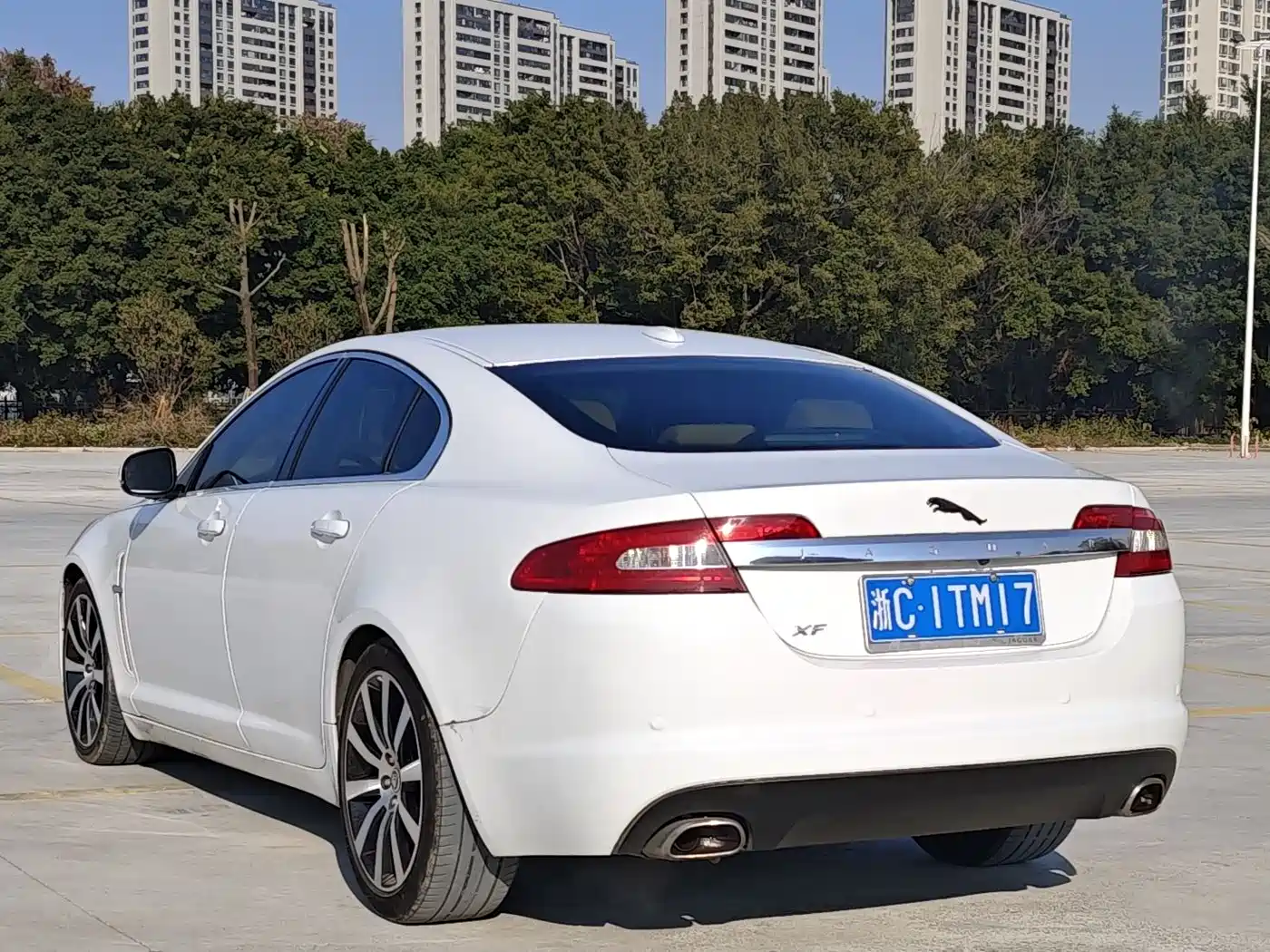 Jaguar XF 2010 2009 Model XF 3.0L V6 Luxury Edition