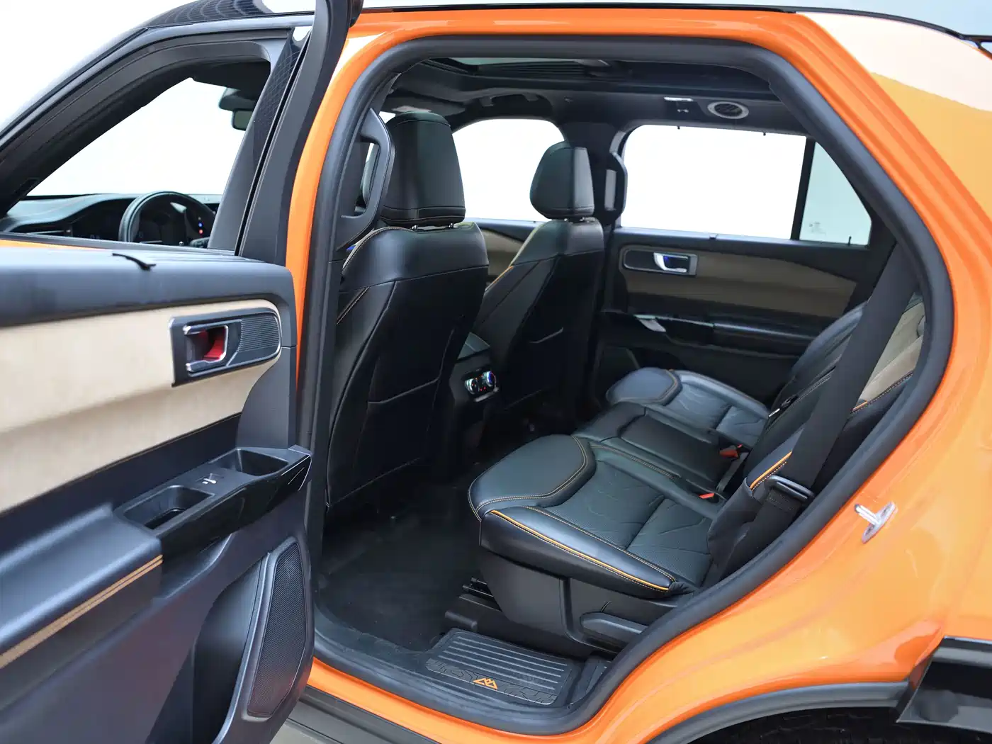Ford Explorer 2024 2024 2.3T EcoBoost Kunlun Summit Edition 7-Seater