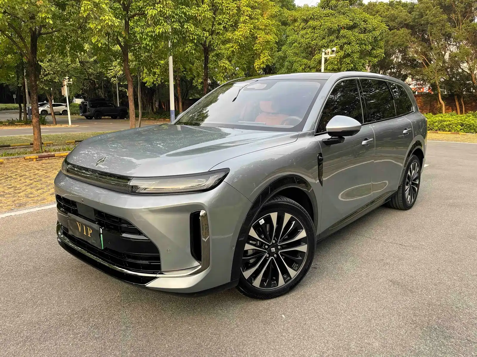 Photo 1 - Huajing Baojun Huajing S