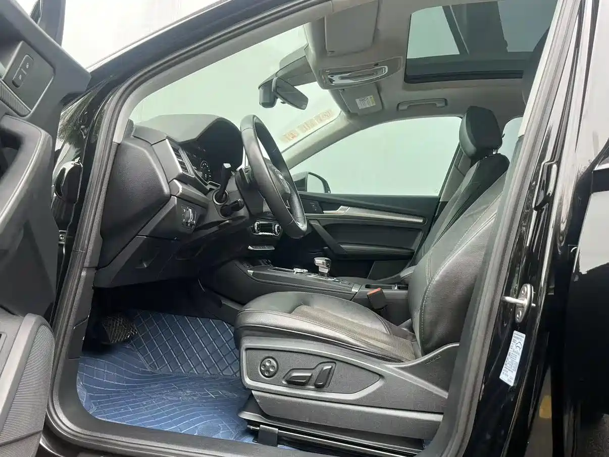 Audi Q5L 2018 45 TFSI Exclusive Fashion China VI фото 7