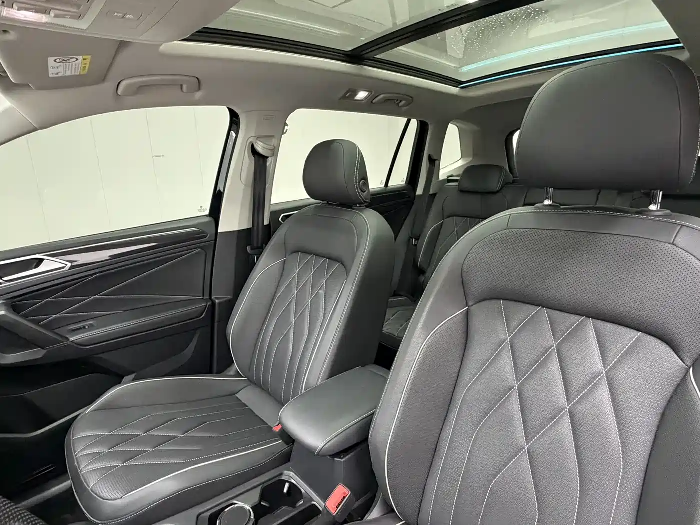 Volkswagen Tiguan L 2023 280TSI 2WD Trend Limited Edition фото 16