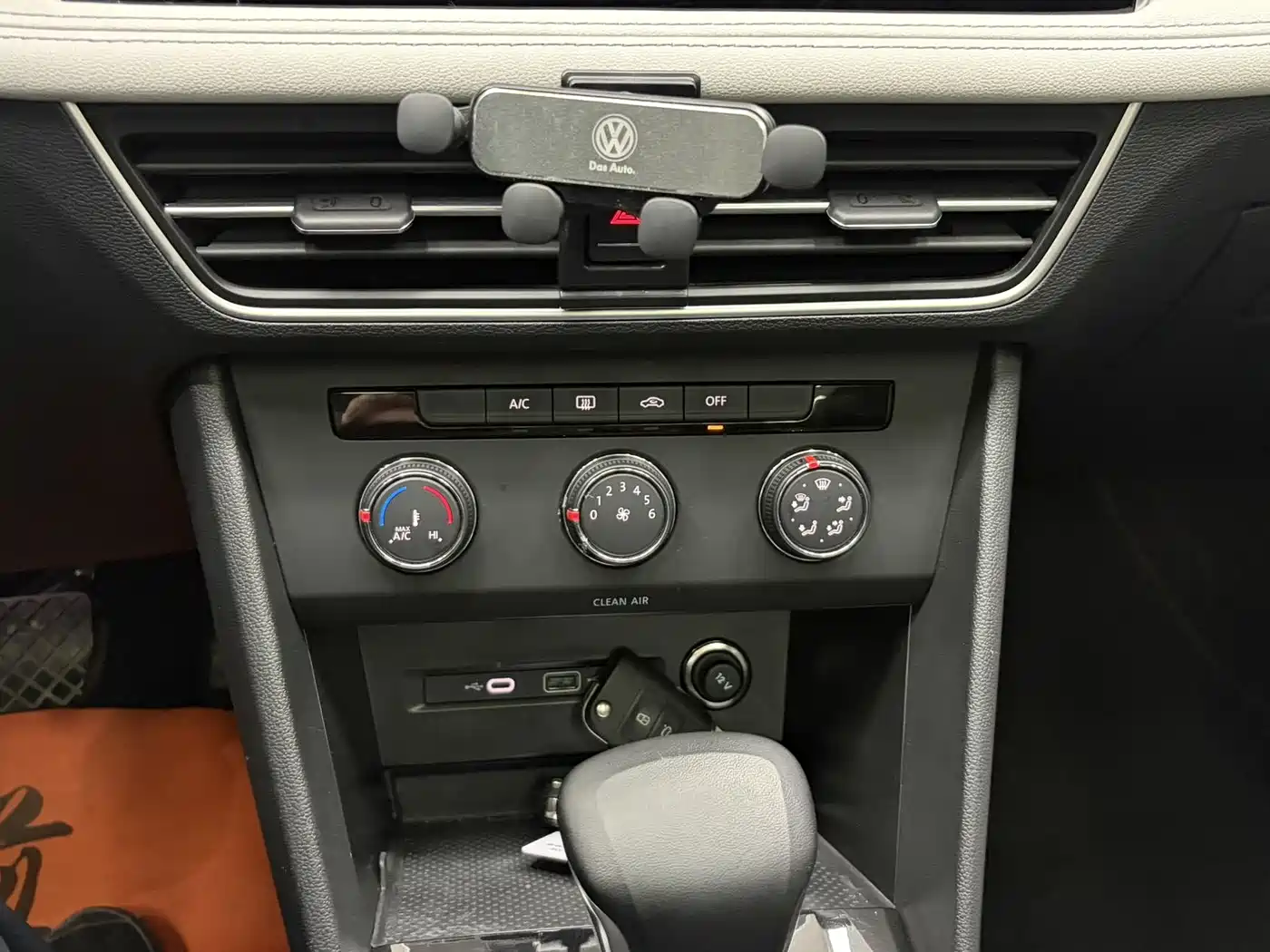 Volkswagen Tiguan L 2023 280TSI 2WD Trend Limited Edition фото 14