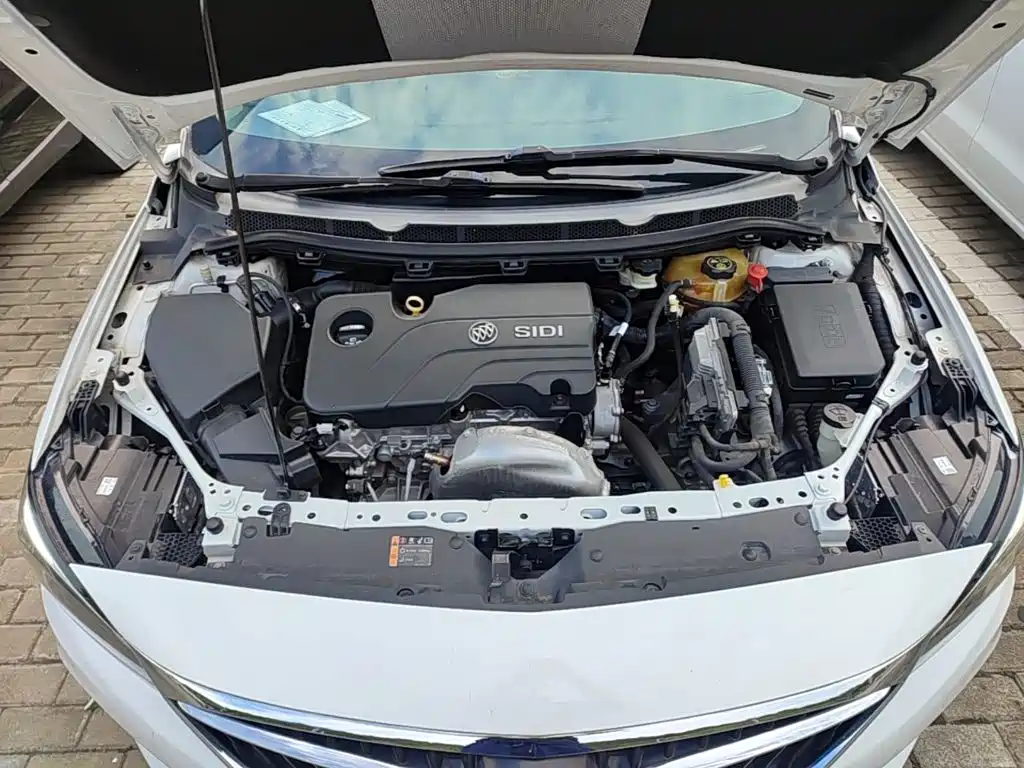 Фото 20 - Buick Verano