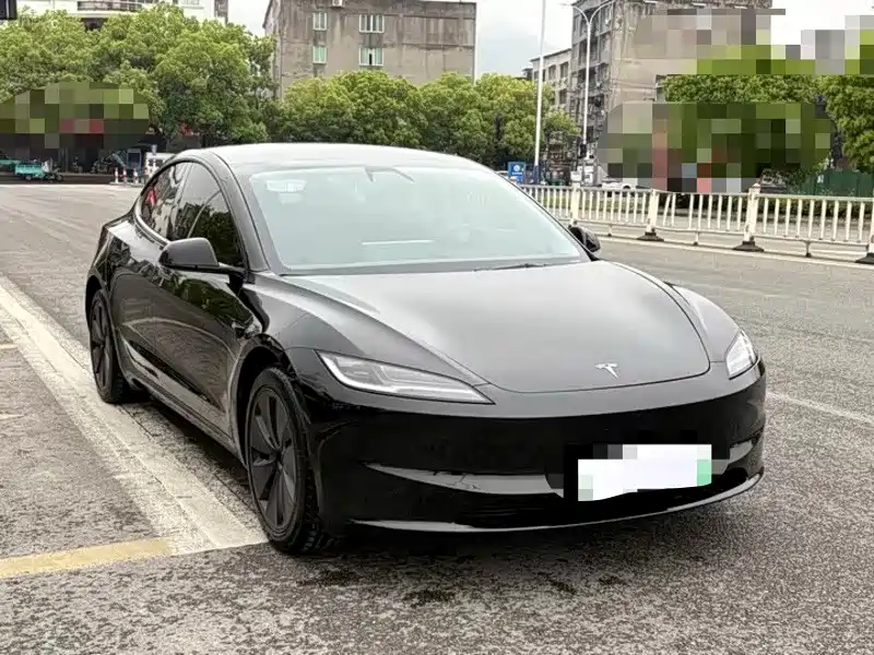 Photo 3 - Tesla Model 3