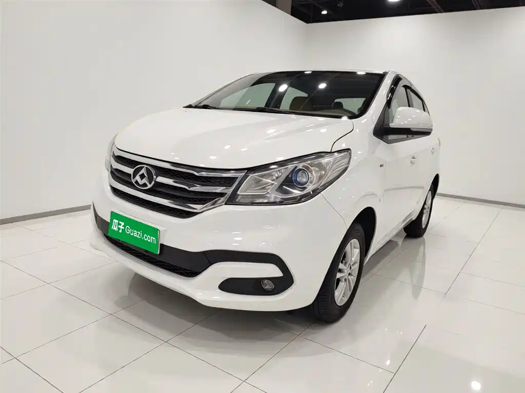 SAIC Maxus Maxus G10 2016 2.0T Automatic Elite