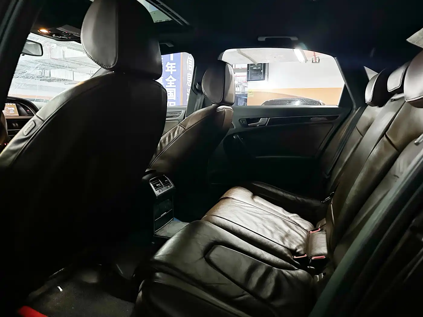 Audi A4L 2015 35 TFSI Auto Comfort фото 16