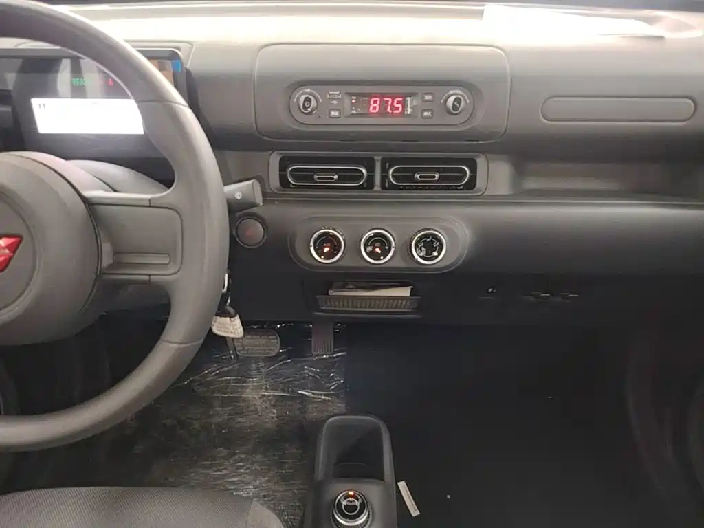 Wuling Motors Wuling Zhiguang NEV 2026 2025 Model Comfort