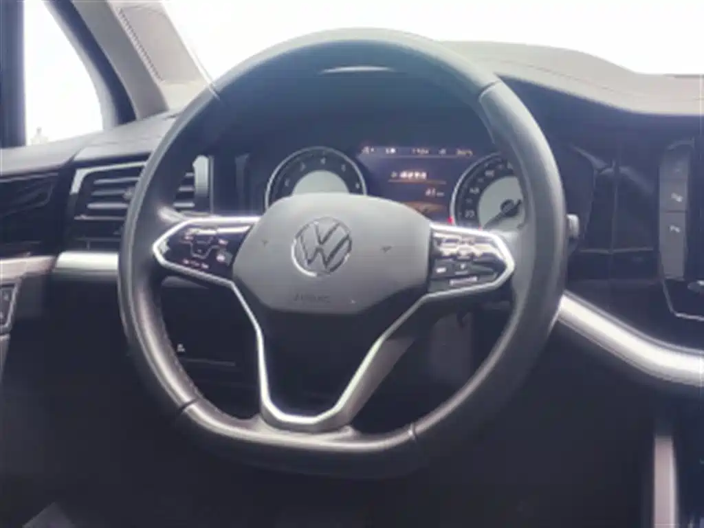 Volkswagen Touareg 2023 2022 2.0TSI Pilot Special Edition