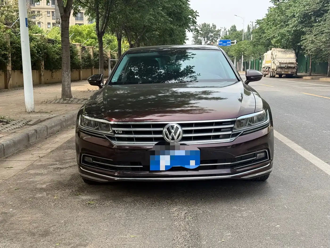Volkswagen Phideon 2018 Facelift 380TSI FWD Business фото 2