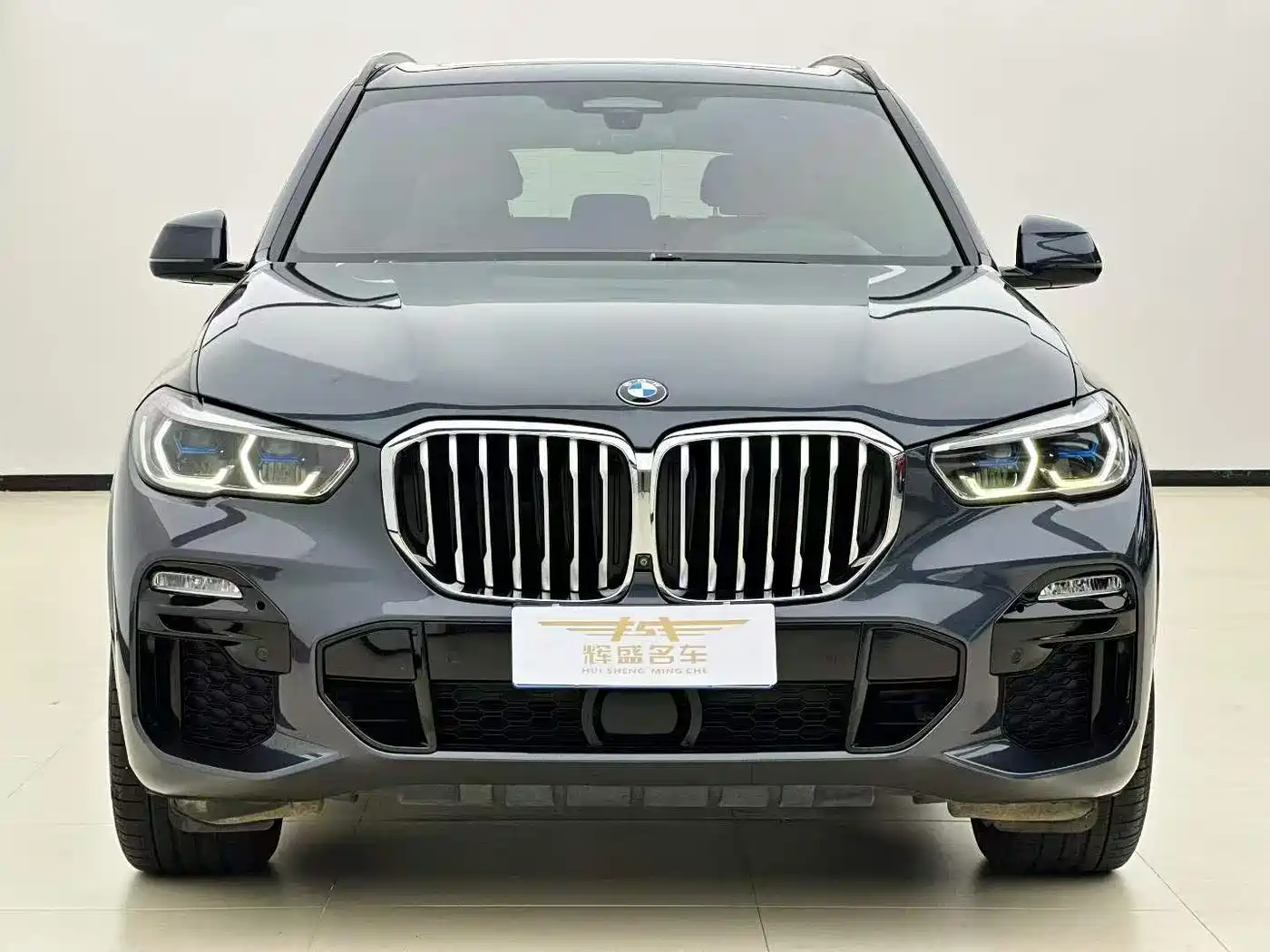 BMW X5 (Import) 2020 xDrive40i Premium M Sport Package фото 2