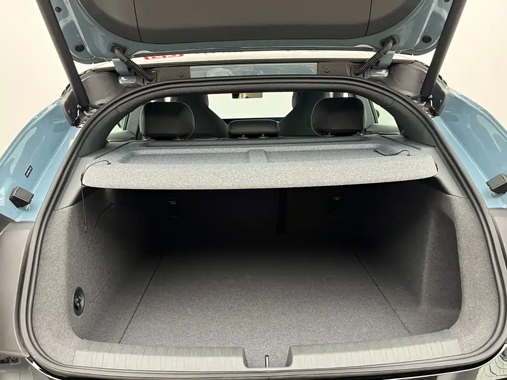 Audi E5 Sportback 2026 2025 Model 220kw 2WD Version