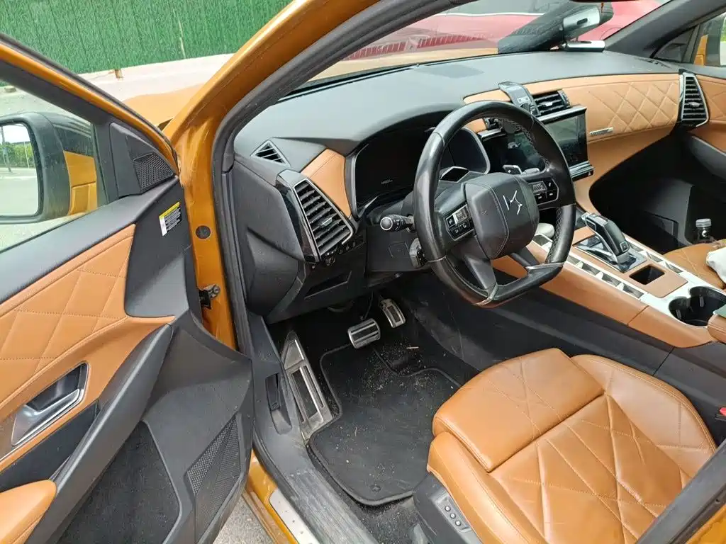DS 7 2019 2018 45THP Rivoli Pioneer Edition
