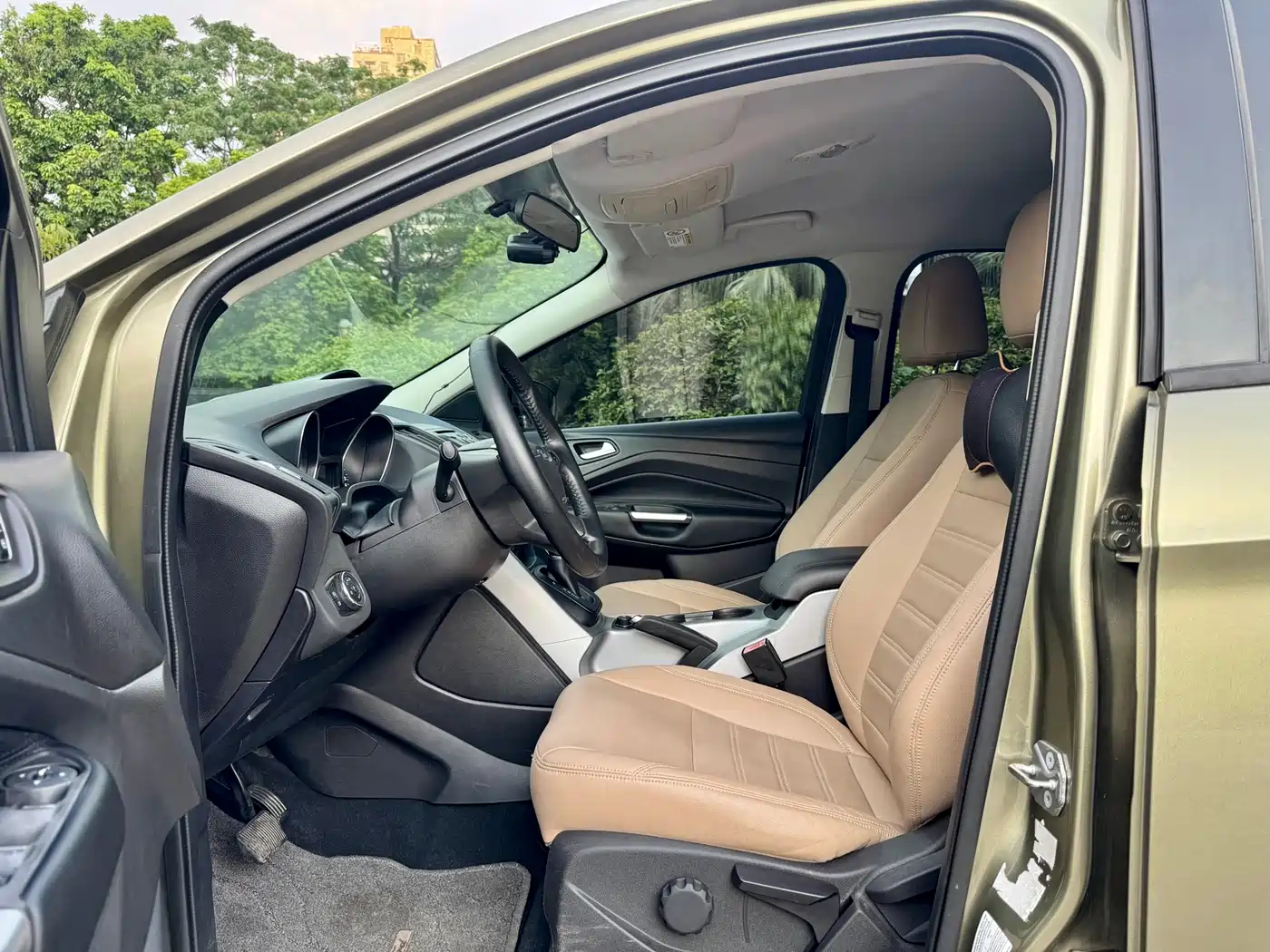 Ford Kuga 2014 2013 1.6L GTDi FWD Comfort