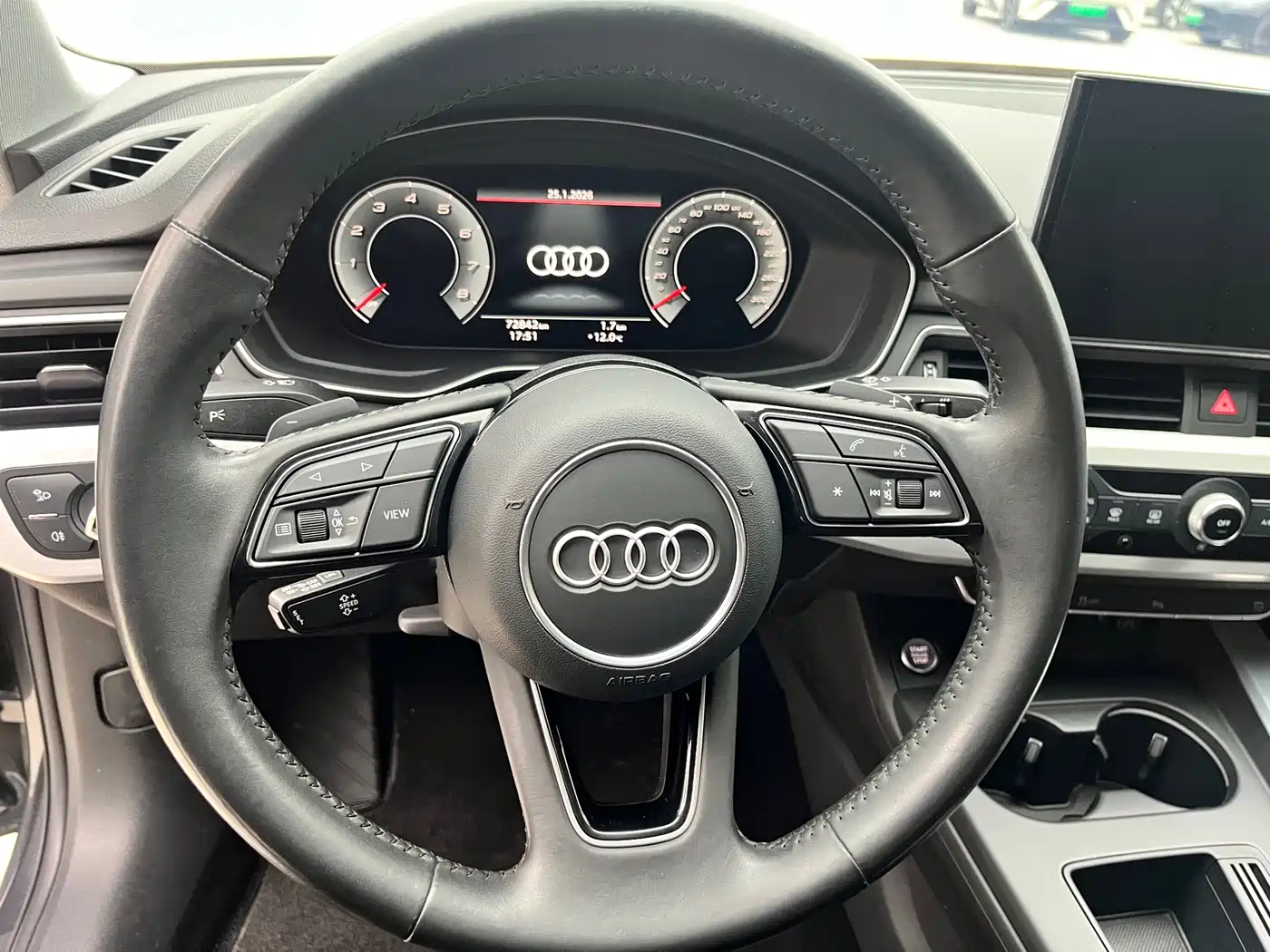 AUDI A4L
