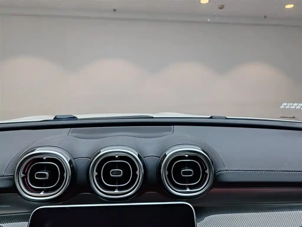 Mercedes-Benz C-Class 2022 C 260 L Sport Edition фото 11
