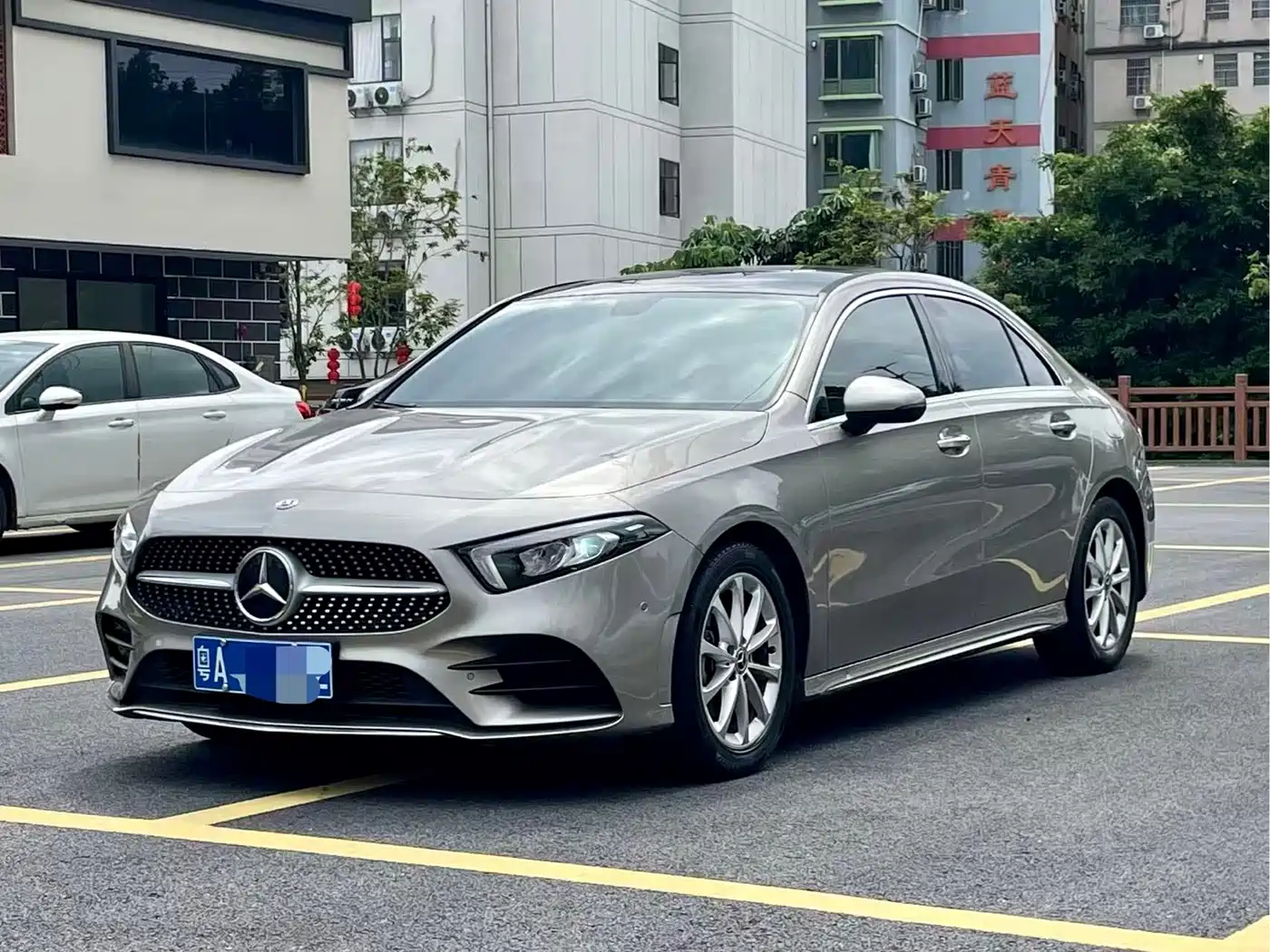 Mercedes-Benz A-Class 2022 A 200 L Sport Sedan Style