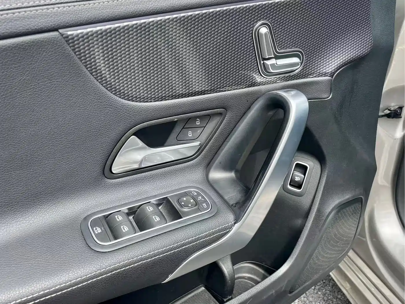 Mercedes-Benz A-Class 2022 A 200 L Sport Sedan Style фото 10