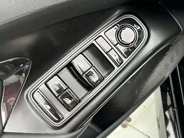 BYD Seal 2022 550km Standard Range RWD Elite фото 12