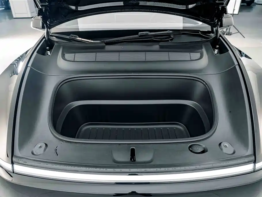 Tesla Model Y 2026 2026 Rear-Wheel Drive