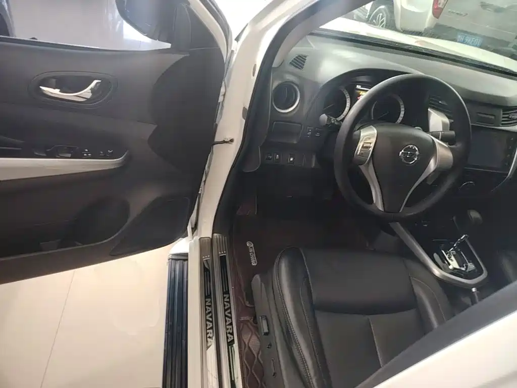 Nissan Navara 2022 2021 2.5L Automatic 4WD Premium QR25