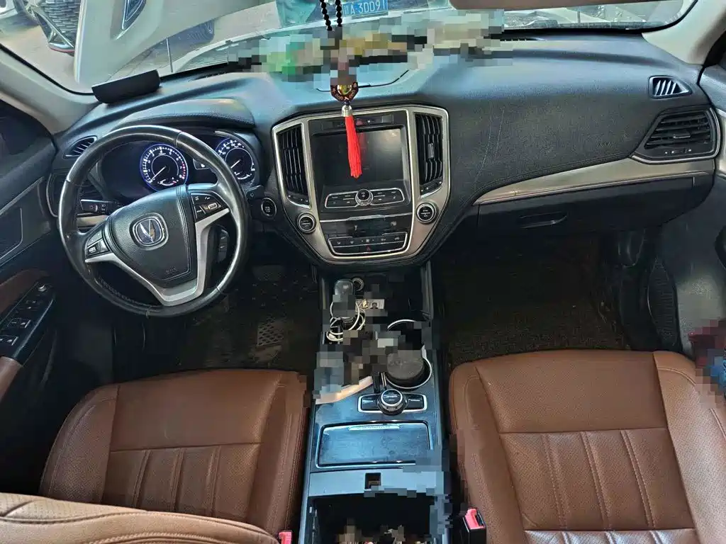 Changan CS95 2017 2017 2.0T FWD Zhiyuan Edition