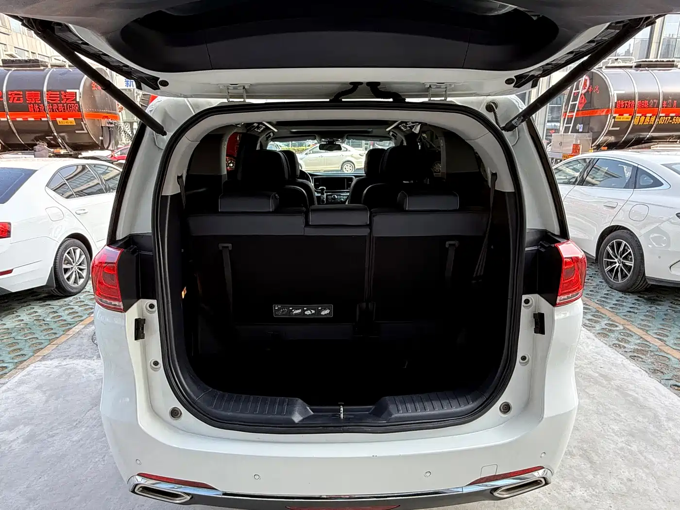 GAC Trumpchi Trumpchi M8 2020 390T Prestige фото 22