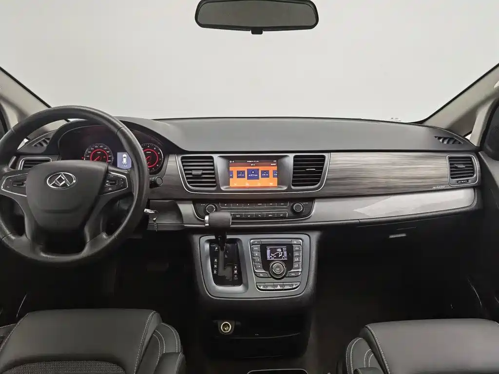SAIC Maxus Maxus G10 2018 2018 PLUS 2.0T Automatic Elite Edition