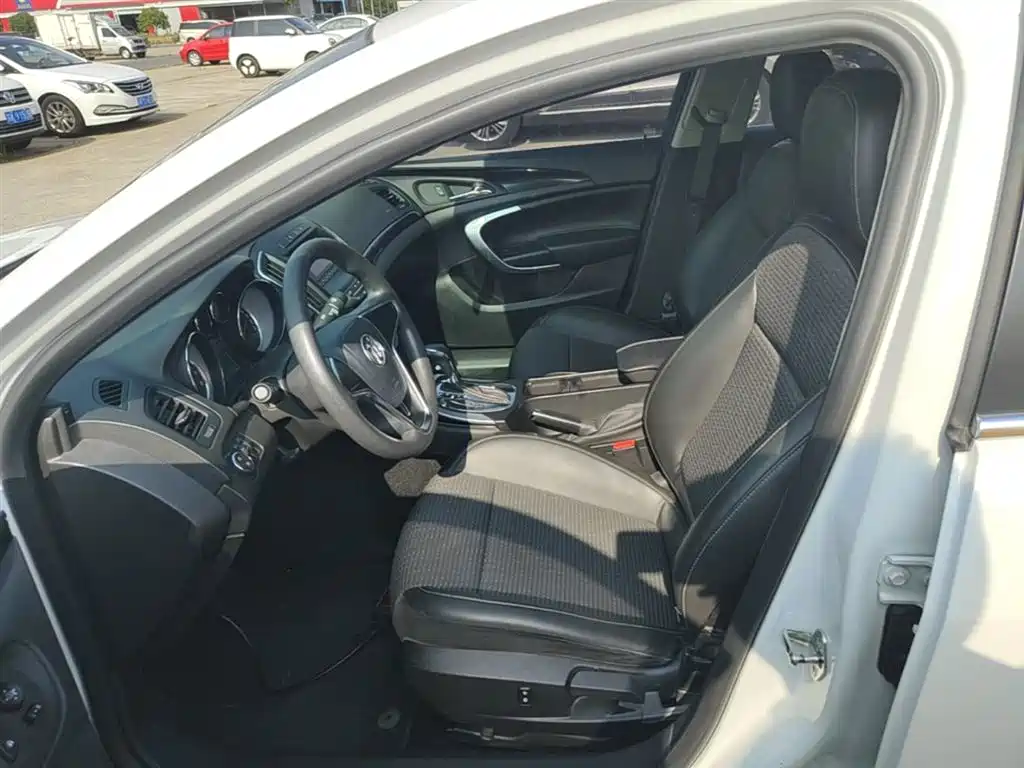 Buick Regal 2015 1.6T Leading Tech Edition фото 15