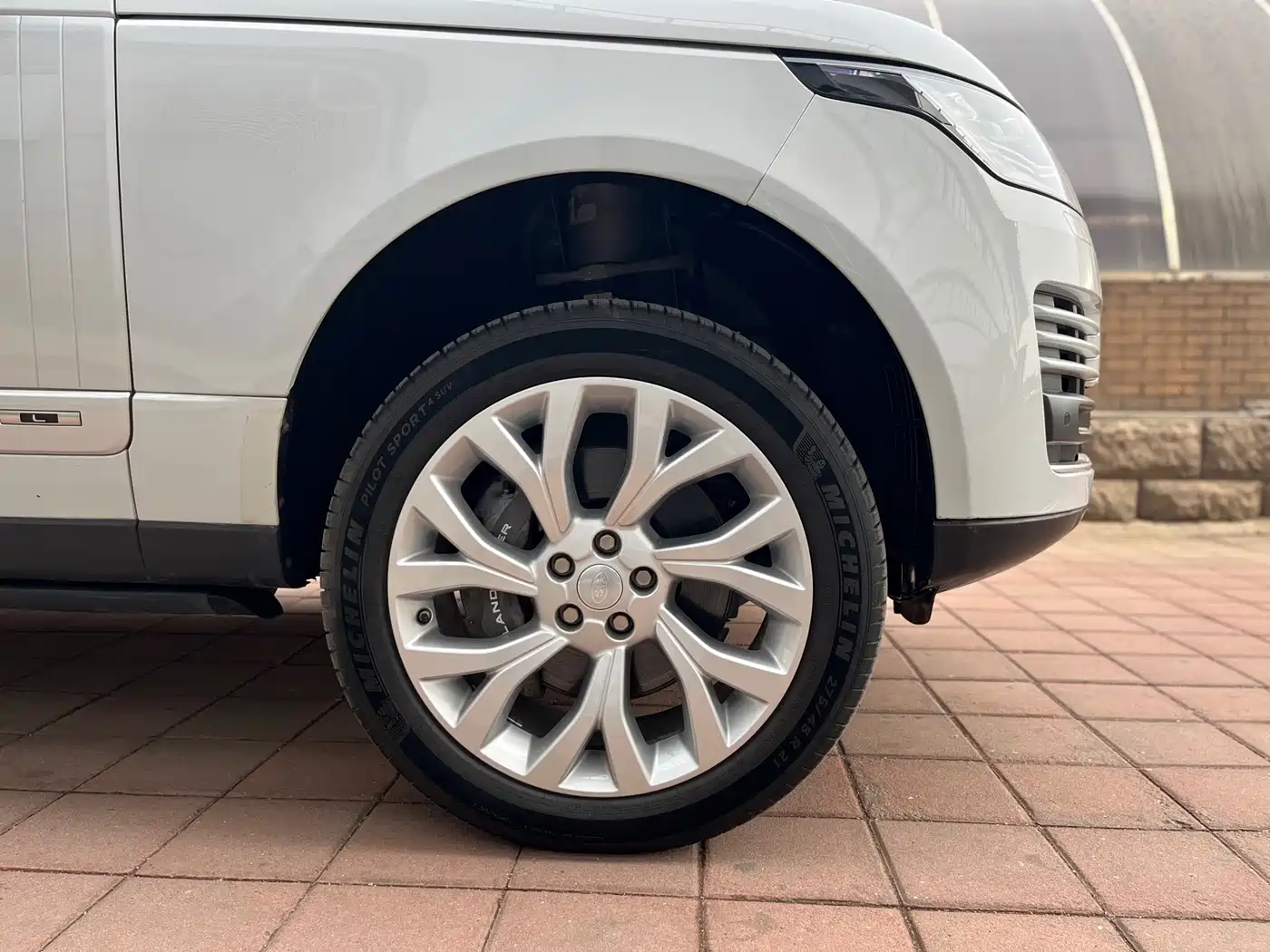Land Rover Range Rover 2019 3.0 SC V6 Heritage Extended Edition фото 24