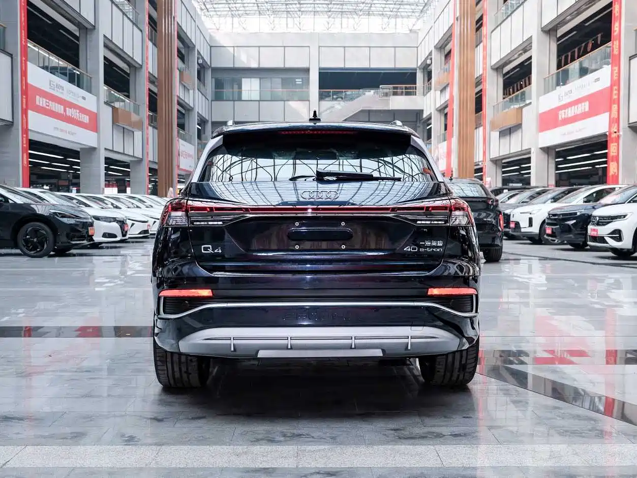 Audi Q4 e-tron 2024 40 e-tron Pioneer Edition фото 4