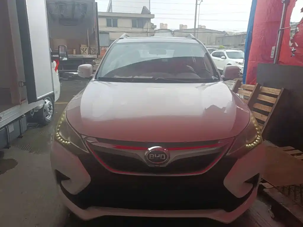 BYD Song 2016 2016 2.0TID Automatic Luxury