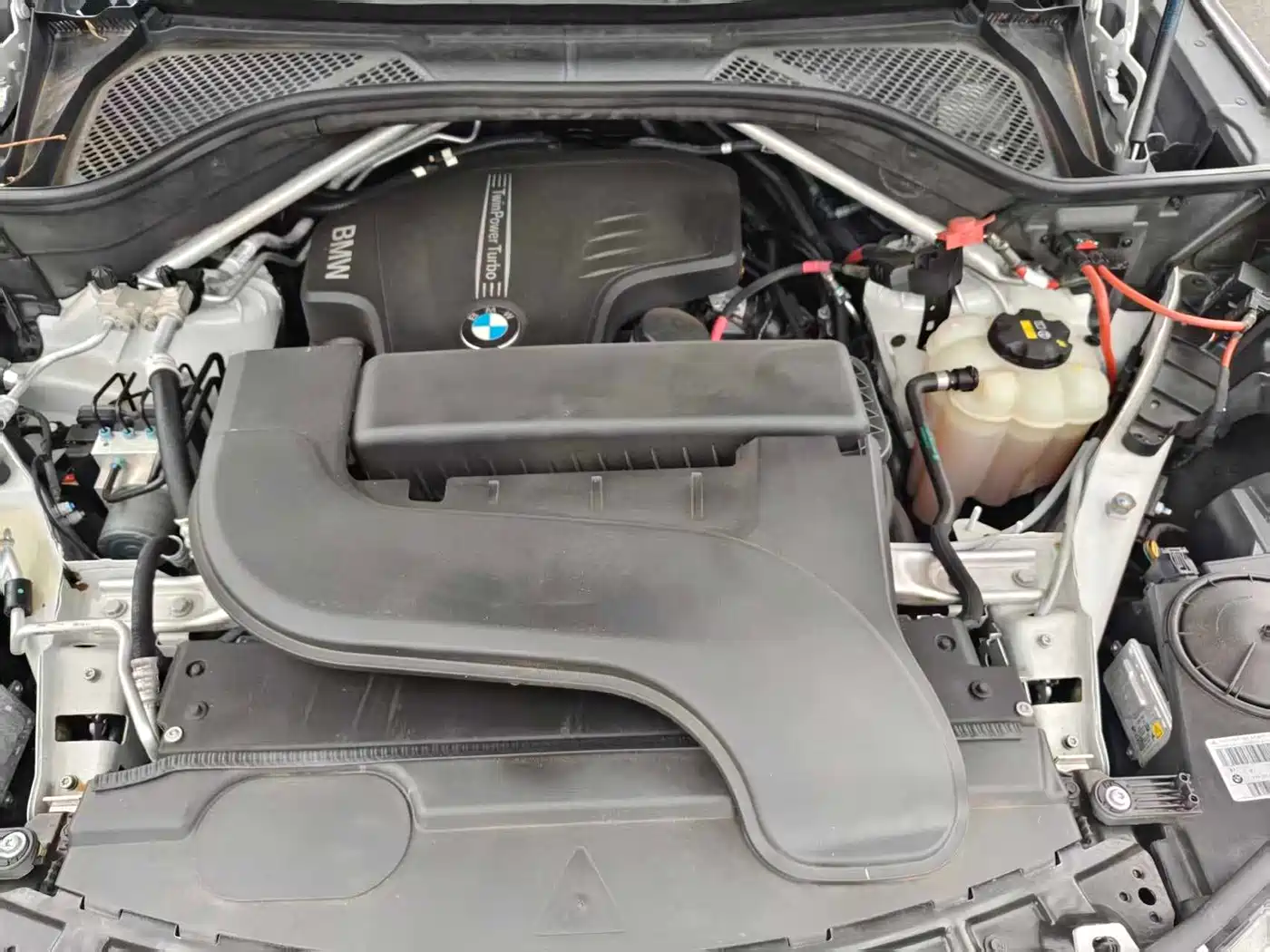 BMW X5 (Import) 2018 xDrive28i фото 13