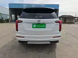 Photo 6 - Cadillac XT6