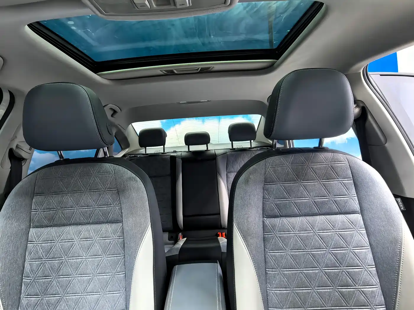 Volkswagen Lavida 2022 280TSI DSG Comfort Edition фото 10