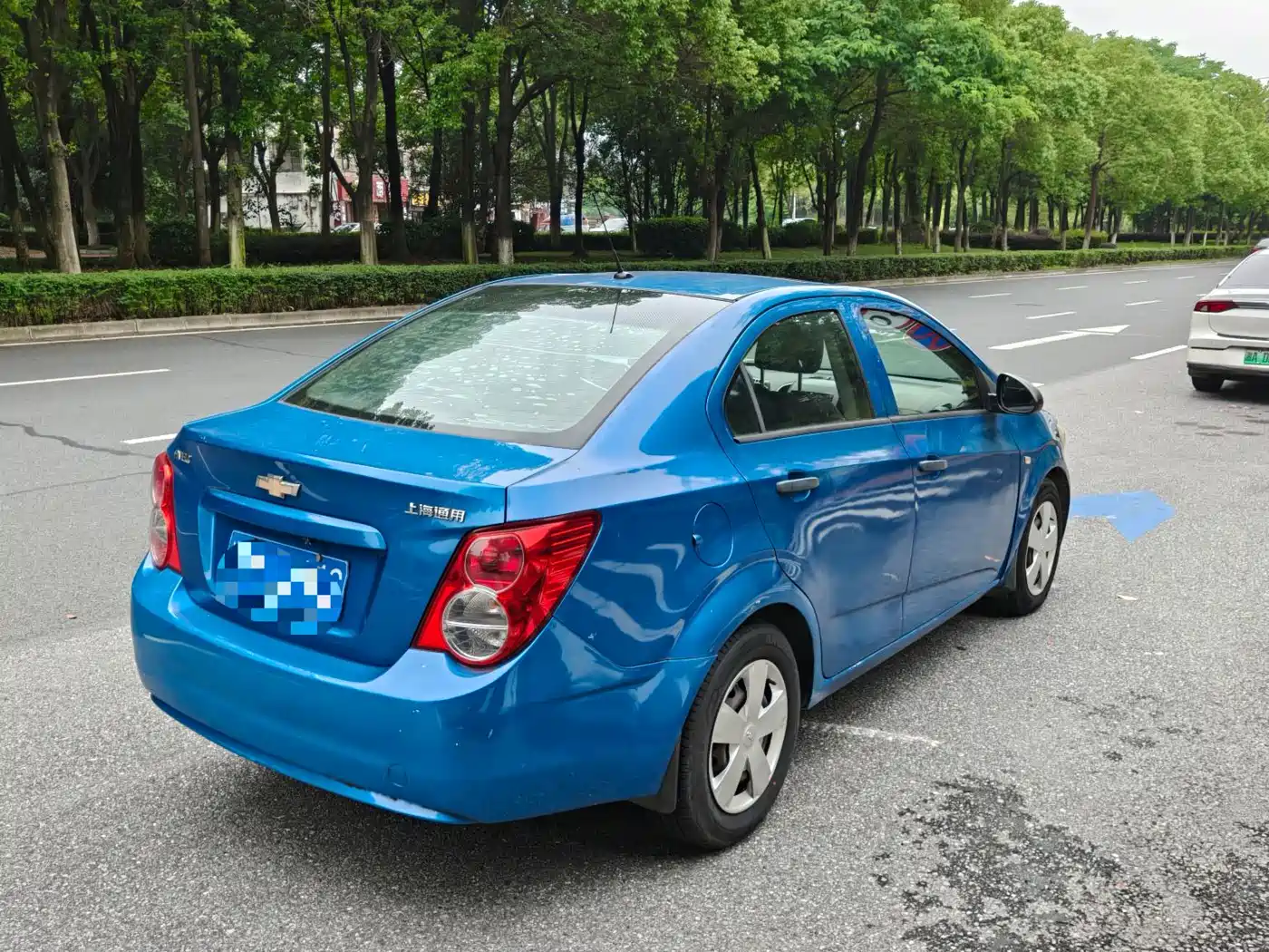 Chevrolet Aveo 2013 2013 Sedan 1.4L AT Sunroof Edition