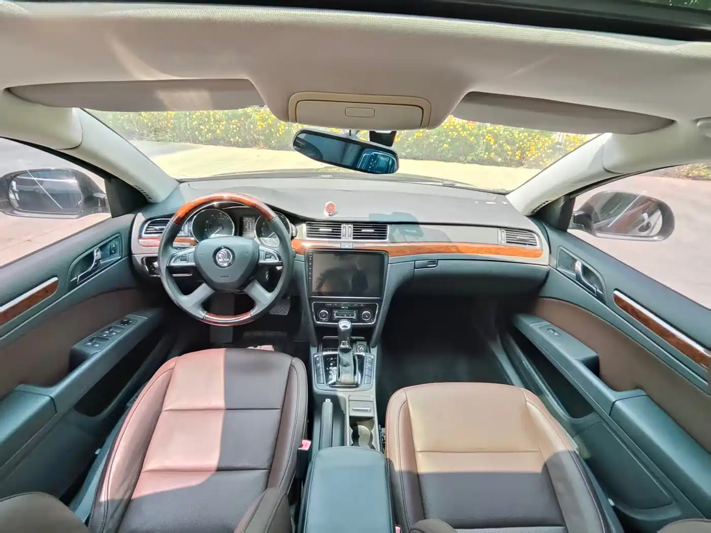 Škoda Superb 2013 2.0TSI DSG Executive Edition фото 5