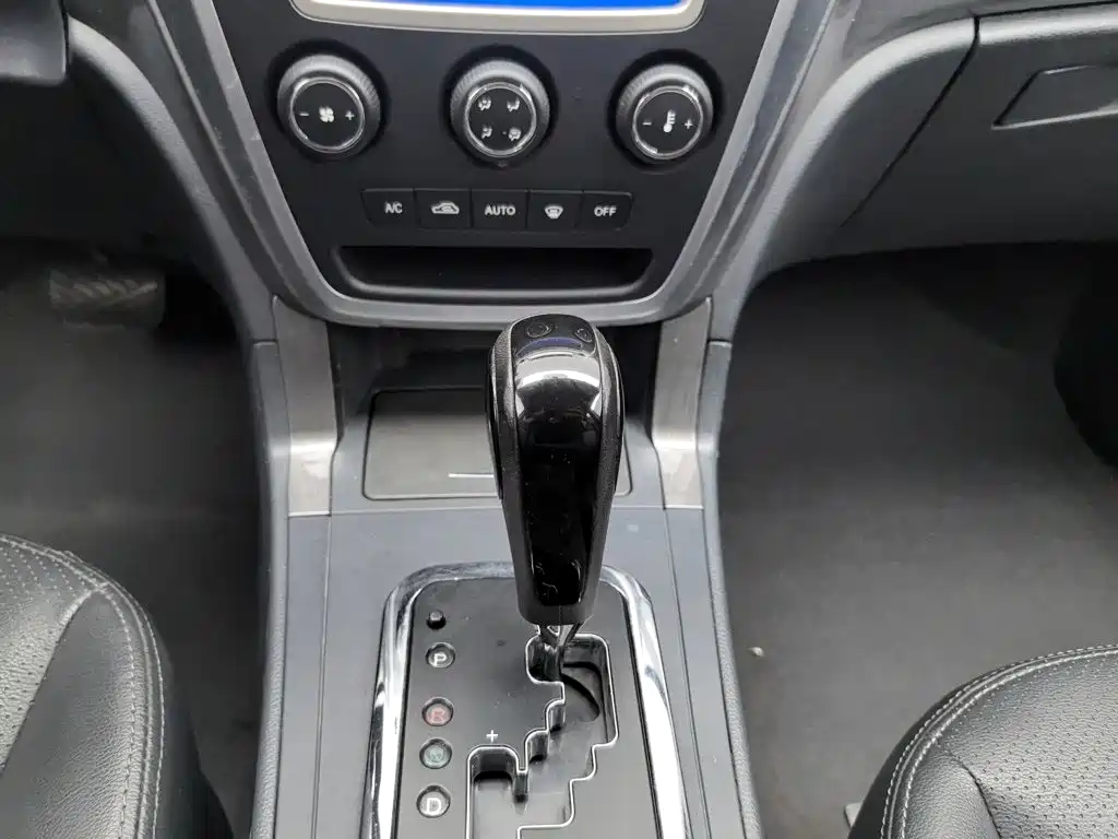 Geely GX7 2013 2013 2.0L Automatic Premium