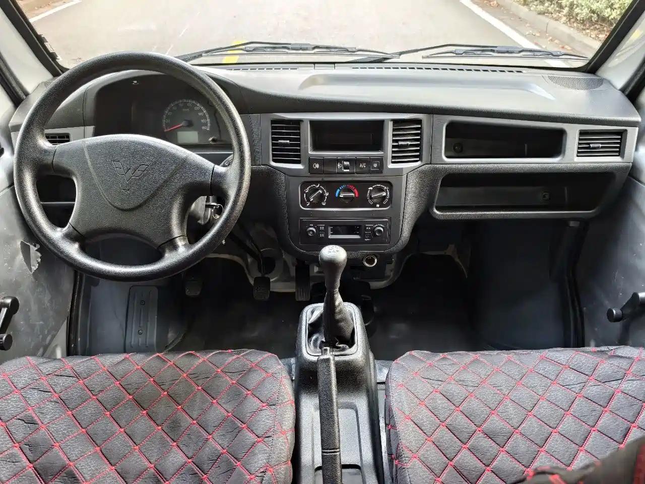 Wuling Motors Wuling Zhiguang 2024 2023 1.5L Utility 5/7-seater