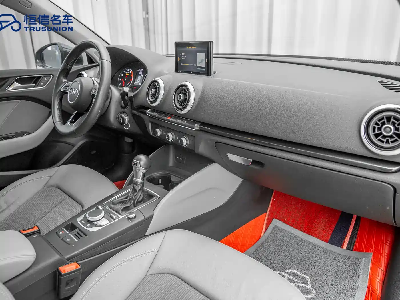 Audi A3 2018 30th Anniversary Limousine 35 TFSI Fashion фото 13