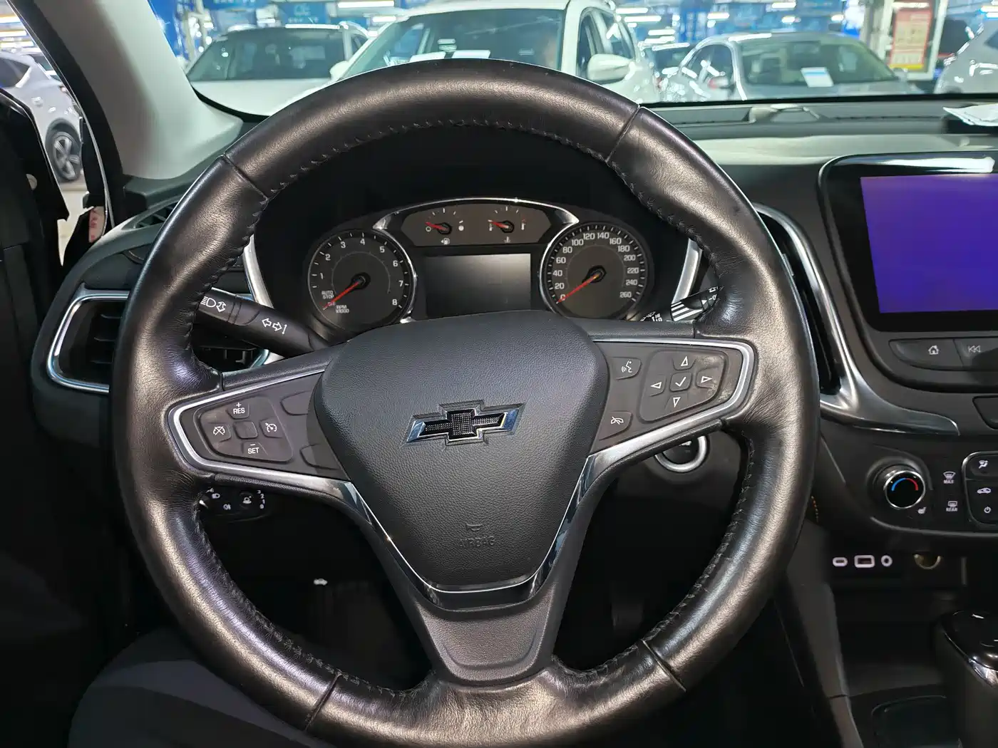 Chevrolet Equinox 2021 535T Frontier Edition фото 18