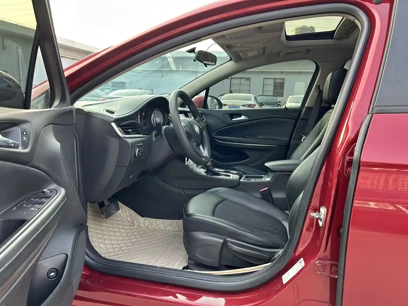 Buick Verano 2017 Sedan 20T DCT Leading фото 4