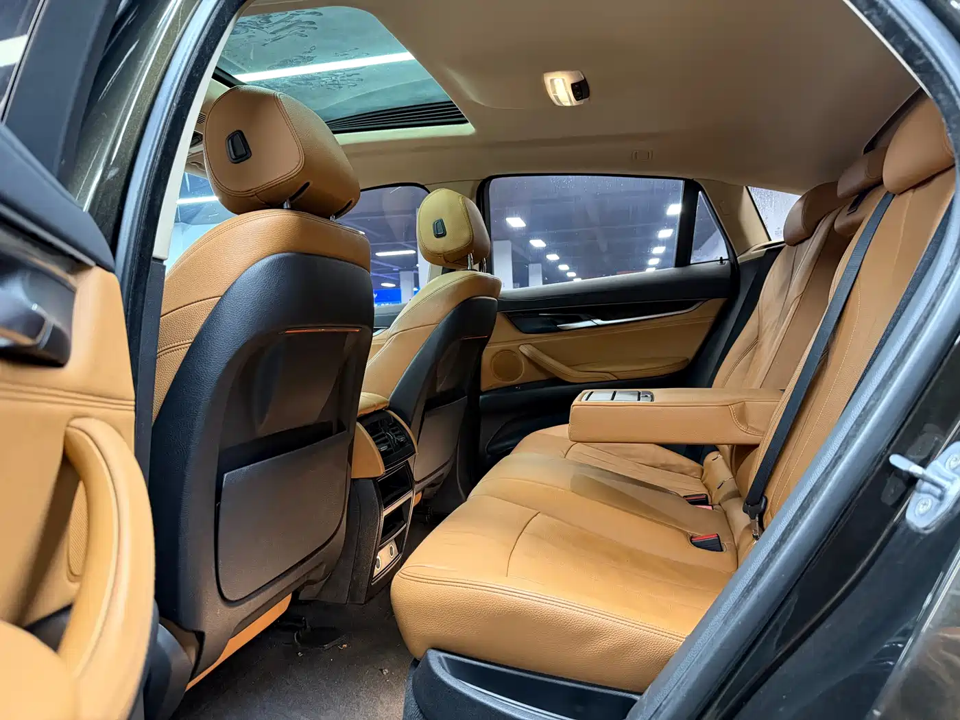BMW X6 2015 xDrive28i фото 5